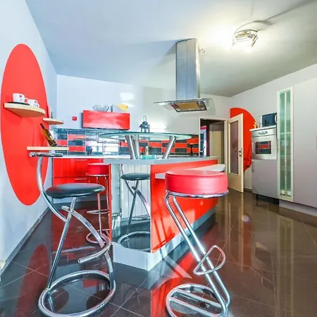 Apartment Cozy Marino
